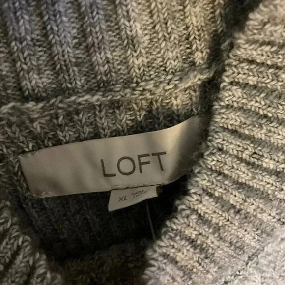 NWT LOFT Womens Grey Long Sleeve Ribbed Mock Neck Sweater Dress‎ Size Large - Picture 3 of 6